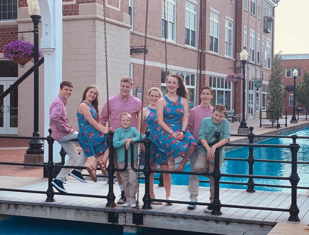 Iowa Family Time with Cousins