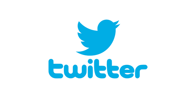 Lanzamiento de Twitter