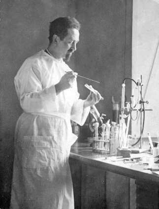 Creación de la Vacuna contra el Tifus