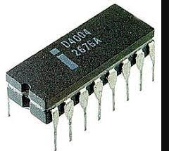 Año 1971:  Intel 4004.