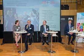 Dinamarca, Filandia, Noruega y Suecia fundan la Nordic Ergonomic Society (NES)