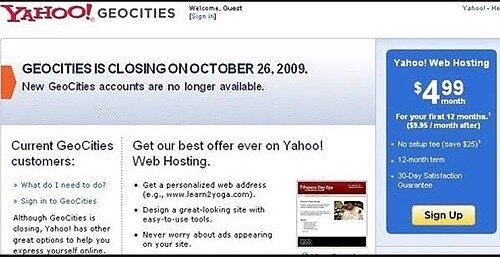 “Yahoo! GeoCities”.