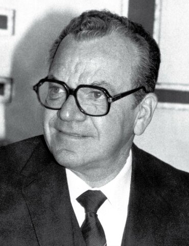 Manuel Garza Caballero