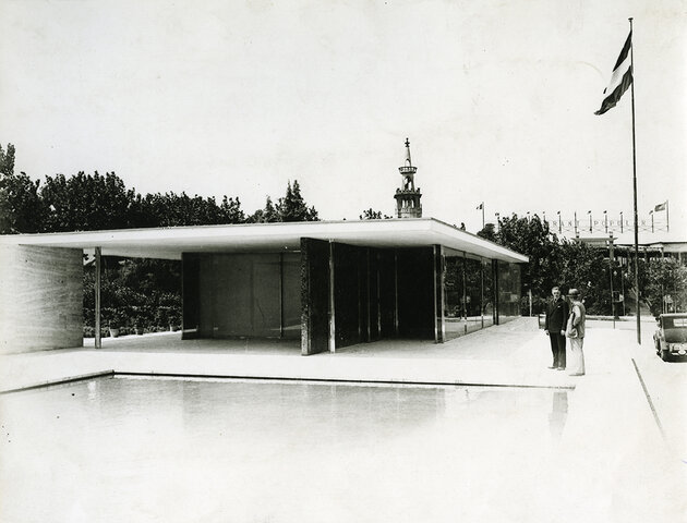 Pavelló Mies Van der Rohe