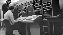 Timeline: EVOLUCIÓN HISTÓRICA DE LOS DISPOSITIVOS DE CÓMPUTO