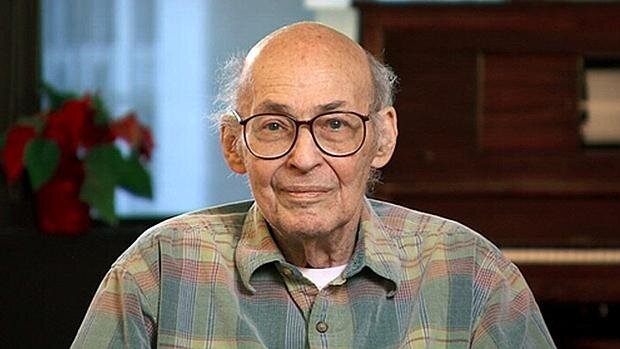 Marvin Minsky publica "Pasos hacia la inteligencia artificial"