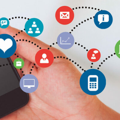 Timeline: REDES SOCIALES