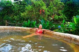 1701 -  SIGLO XVIII USO DE LAS AGUAS TERMALES COMO MEDICINA NATURAL