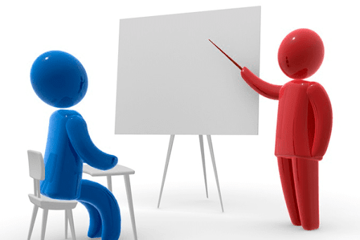 Creación de las primeras atenciones tendientes de capacitar personal