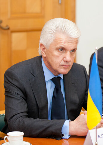 Володимир Литвин