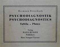 Se publica Psychodiagnostics, la obra de Rorschach.