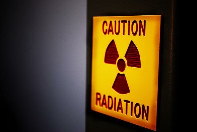 RIESGOS DE LA RADIOGRAFIA