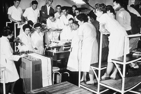 La cirugía evoluciona en Colombia.