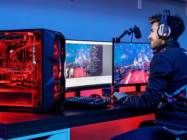 Dedicarme hacer streamer hasta que encuentre trabajo