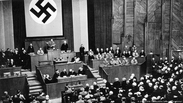 Se consolida el nacismo en el parlamento alemán.