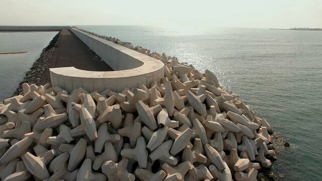 Grandes puertos rompeolas