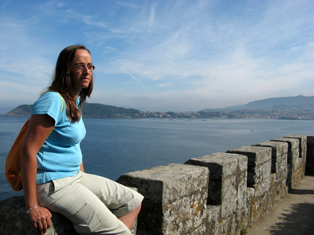 Nace mi madre, Lourdes