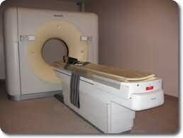 PRIMER EQUIPO DE TAC EN COLOMBIA