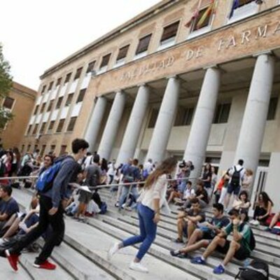 Timeline: LAS PRIMERAS UNIVERSIDADES DE AMÉRICA LATINA Y EL CARIBE