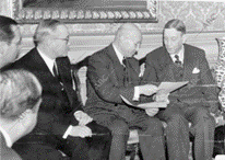 Instituto Karolinska de Estolcolmo aceptó la proposición de una iniciativa brasileña en el Congreso de Lisboa 19448 apoyado por investigadores de todo el mundo.