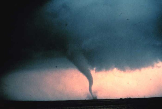 deadly tornado in Kansas