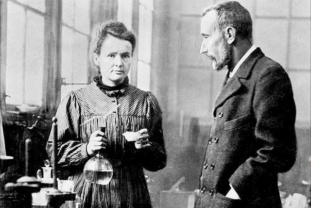 Becquerel y Marie Curie