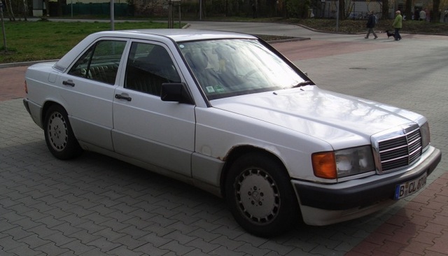 Mercedes 190 - 1.8E
