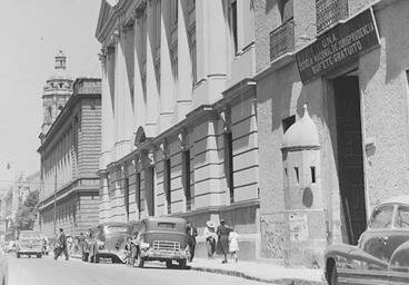 Facultad/Escuela Nacional de Jurisprudencia