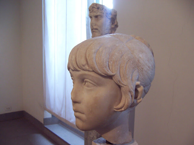 ROMA ABANDONO DE HIJOS 117 a.C a 476 d.C.