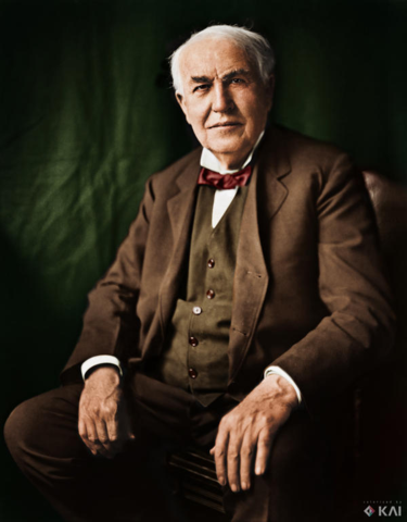 Thomas Alva Edison.