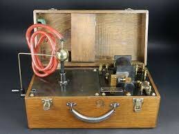 Evento 4 Aplicaciones desde 1895 hasta nuestros días de la radiación ionizante_Rayos x portátil.