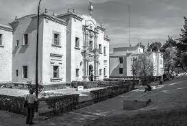 Treintaicuatroava Universidad