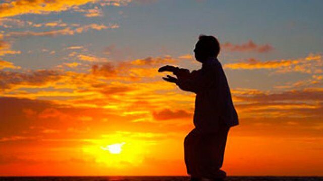 1955. Chi Kung Moderno.