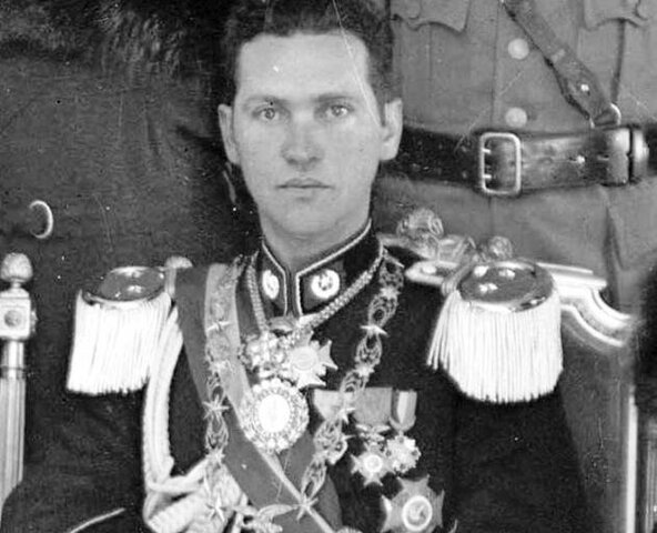 Busch se declaró dictador