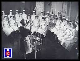 Se reconoce el programa de enseñanza.