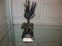 Microscopio de luz polarizada