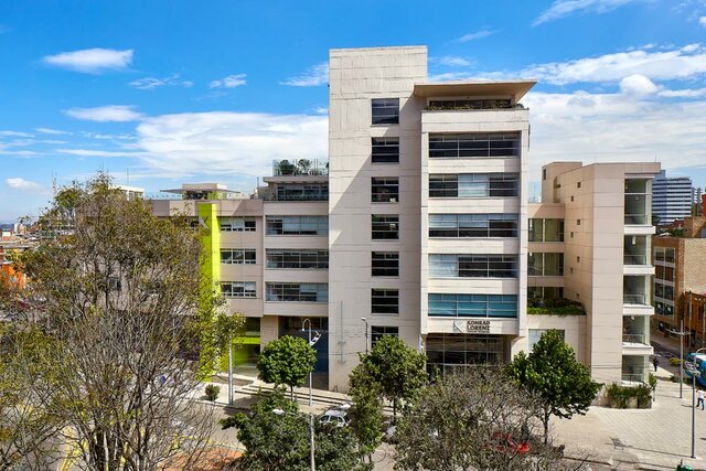 En Colombia se encuentran también algunas universidades interesadas en ahondar en ésta rama de la psicología.