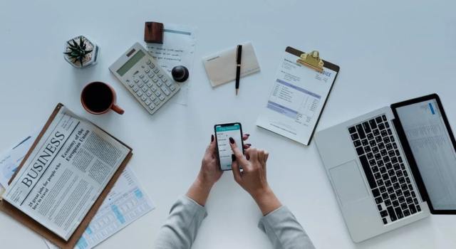 Los gobiernos de todo el mundo están tomando medidas extraordinarias para afrontar la crisis de la COVID-19.