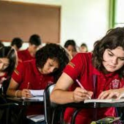 Timeline: Antecedentes de la Educación Media Superior