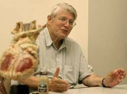 First person with artificial heart