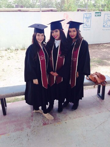 Estoy con mis amigas