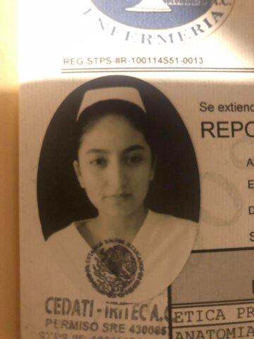 Graduación como enfermera auxiliar