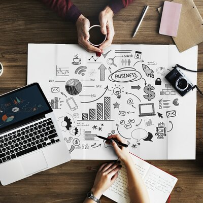 Timeline: Historia de la Administración