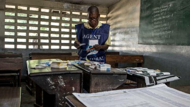 Første demokratiske valg afholdes i Congo