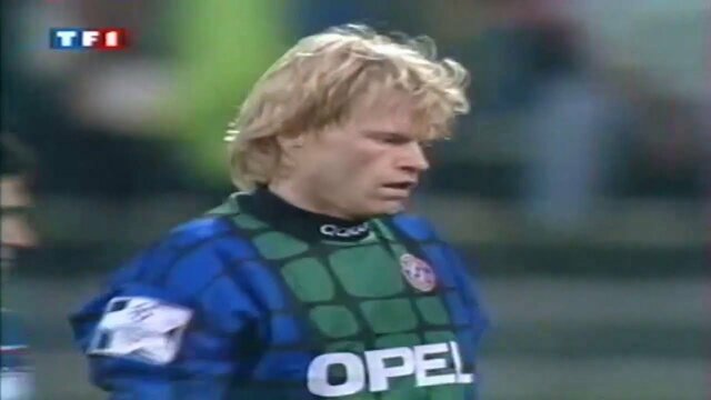 In 1994 he signed for Bayern Munich