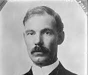 Publicación de los primeros textos de Psicología Social