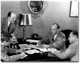 Fundación del Primer Instituto de Opinión Publica