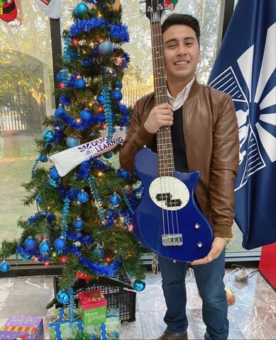 Comenzar a tocar el bajo