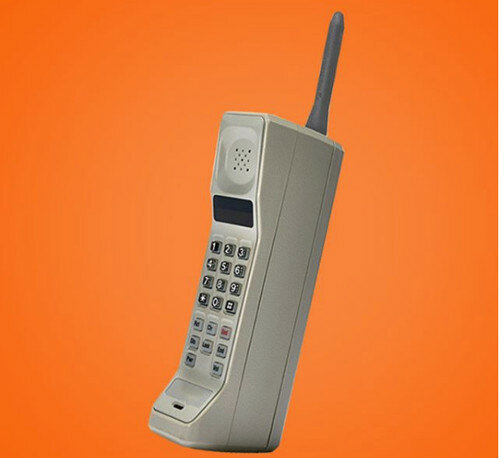 PRIMER MOVIL DIGITAL PORTÁTIL