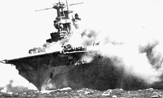 El Ocaso Del Portaaviones HMS Invensible.